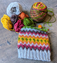 Load image into Gallery viewer, Mazie Socks Colorwork Kit